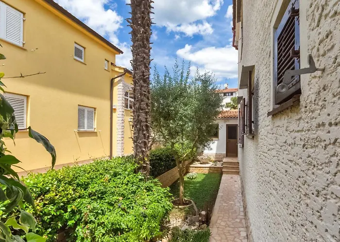 Appartement Tereza A2 *